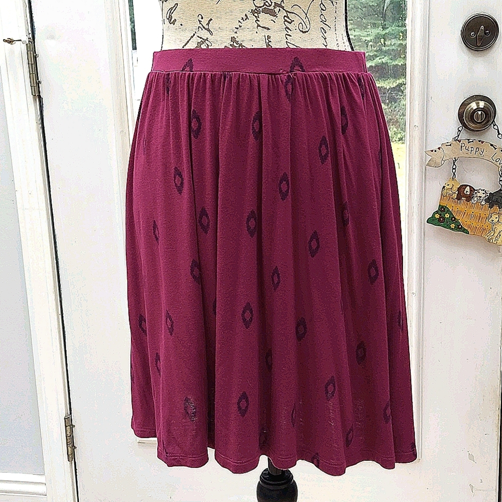 Old Navy Skirt, size Medium